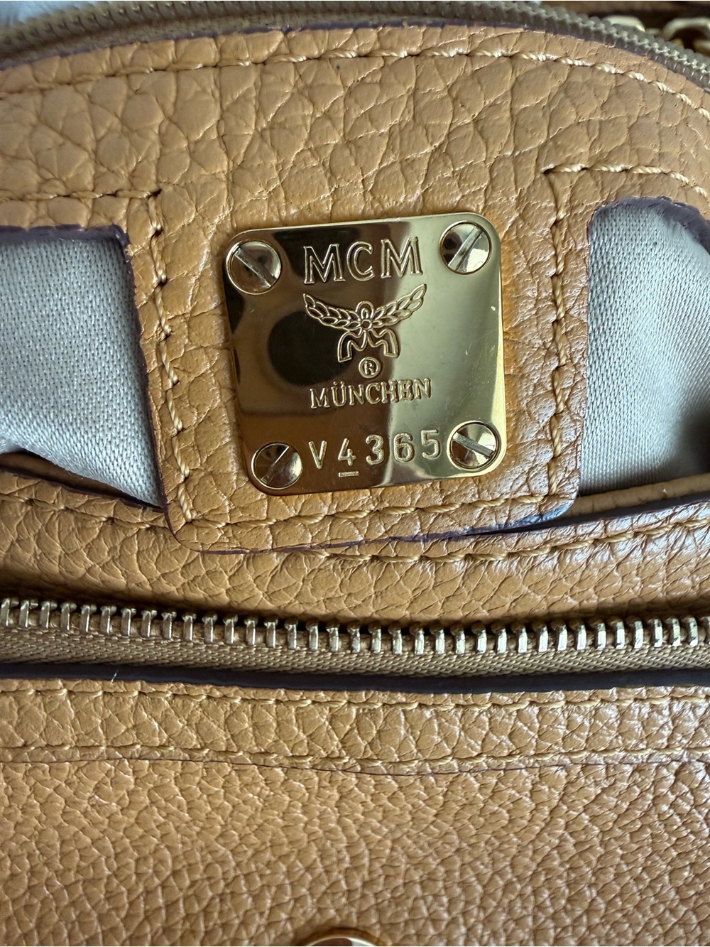 MCM light Brown Leather Shoulder Bag with Gold Chain Straps - Picture 17 of 17
